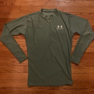 Gray Under Armour Base Layer